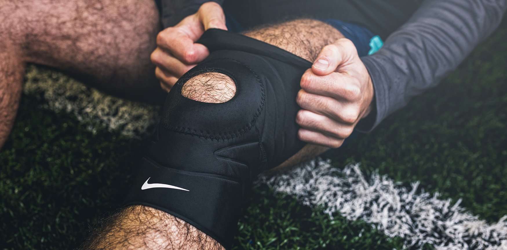 Nike Knee Brace on-pitch