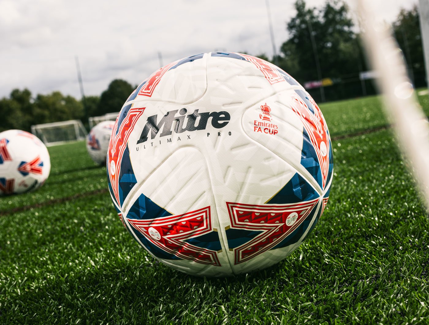 Mitre Footballs feauturing the Mitre Ultimax Pro FA Cup Ball