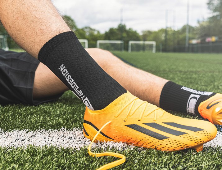 Lovell Soccer – Football Boots, Shirts, Training & Coaching Equipment