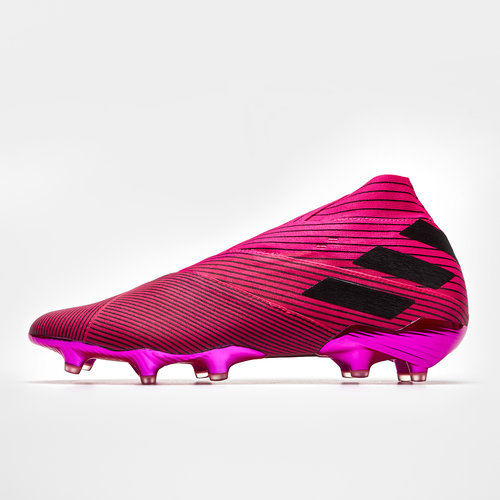 sports direct pink football boots